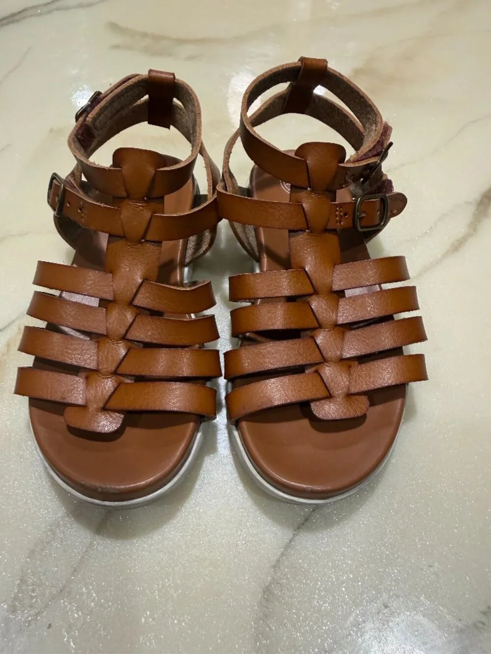 Wonder Nation Brown Sandals – Size 9